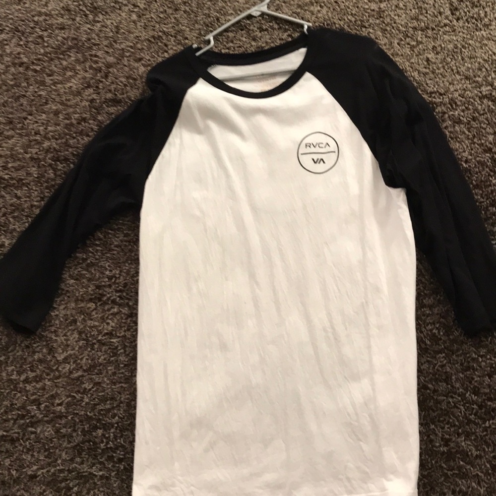 RVCA mid sleeve shirt